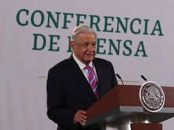 López Obrador dice que independientemente de las banderas partidistas, creencias, clases sociales, partidos, cuando se gobierna hay que atender a todos sin distinción. SUN / C. Mejía