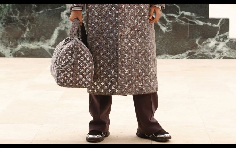 ESPECIAL/ LOUIS VUITTON