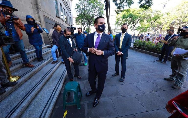 En días pasados, Aureoles viajó a la CDMX para entregar pruebas y denuncias ante la SCJN, la FGR y el Senado. EFE/C. Ramírez