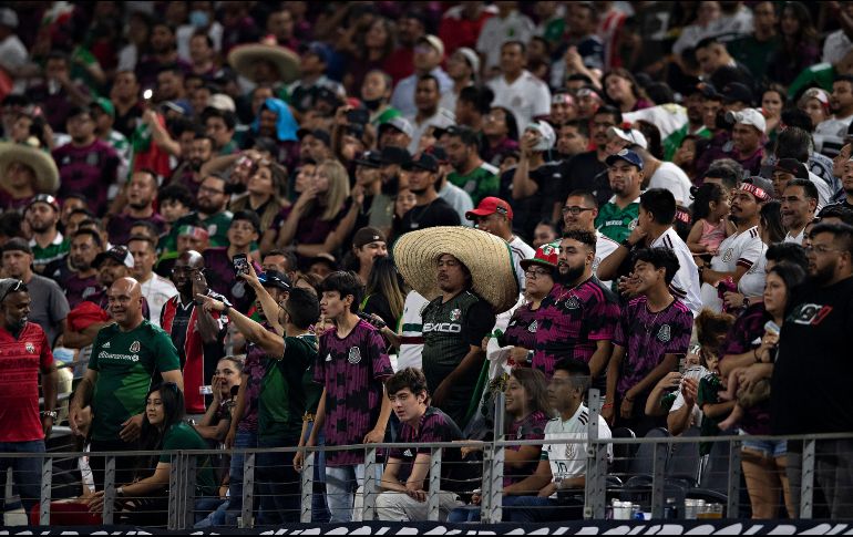 El protocolo antidiscriminación de la Concacaf incluye medidas como la expulsión de aficionados y suspensión del partido. IMAGO7/E. Espinosa