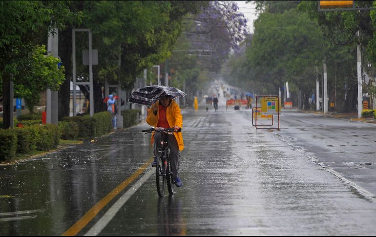 En la ZMG habrá cielo con nubes dispersas, mayormente nublado, con probabilidad de lluvia. EL INFORMADOR / ARCHIVO