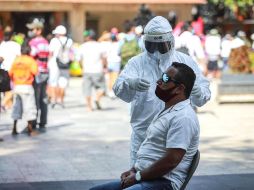 Informan que dos millones 056 mil 317 personas están consideradas como recuperadas después de haber padecido la enfermedad. EFE/D. Guzmán