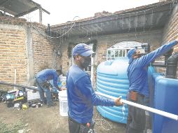 El programa piloto “Nido de lluvias” comenzó en 600 casas de la Mesa Colorada Poniente, en Zapopan. El Gobierno del Estado anunció que espera que su implementación proporcione agua a las familias hasta por seis meses al año. ESPECIAL