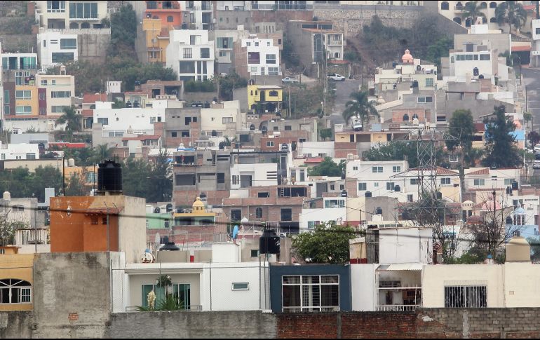 Se contemplan tres beneficios para que los acreditados logren la recuperación de su economía y la de sus familias, ayudándolos a pagar progresivamente su crédito. EL INFORMADOR / ARCHIVO