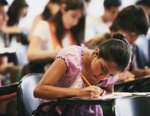 Los aspirantes a estudiar en la UdeG podrán revisar los resultados del dictamen de admisión el lunes 19 de julio de 2021. ARCHIVO