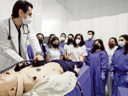 EXPERIENCIA. Los laboratorios para alumnos de ciencias de la salud ayudan con el aprendizaje práctico. EL INFORMADOR / G. Gallo