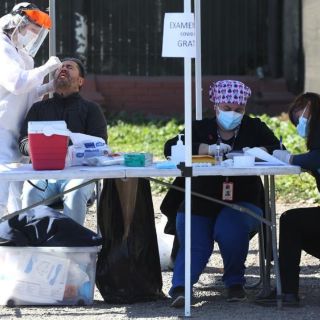 Chile alivia restricciones tras disminución de casos de coronavirus