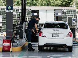 CIFRAS. Con el ajuste, de los 500 pesos que cuesta cada verificación, la empresa proveedora se quedará con 140 pesos (más IVA), los centros autorizados recibirán 200 (más IVA) y el Fondo Estatal de Protección al Ambiente tendrá alrededor de 106 pesos. EL INFORMADOR/G. GALLO