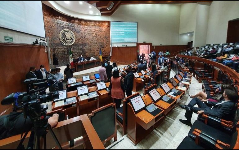 Diputados consideran conformar el Sistema Electrónico de Registro Único de Cédulas Profesionales como instrumento para contar con una base de datos de las cédulas. EL INFORMADOR/R. Rivas