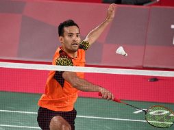 El nacido en la CDMX sólo pudo hacer tres puntos con su saque, de ahí el dominio del asiático. AFP/A. NEMENOV