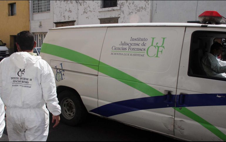 Al lugar asistió personal del Instituto Jalisciense de Ciencias Forenses para realizar el peritaje correspondiente y posterior levantamiento del cuerpo para llevarlo a sus instalaciones donde realizarán la autopsia de ley. EL INFORMADOR/ARCHIVO