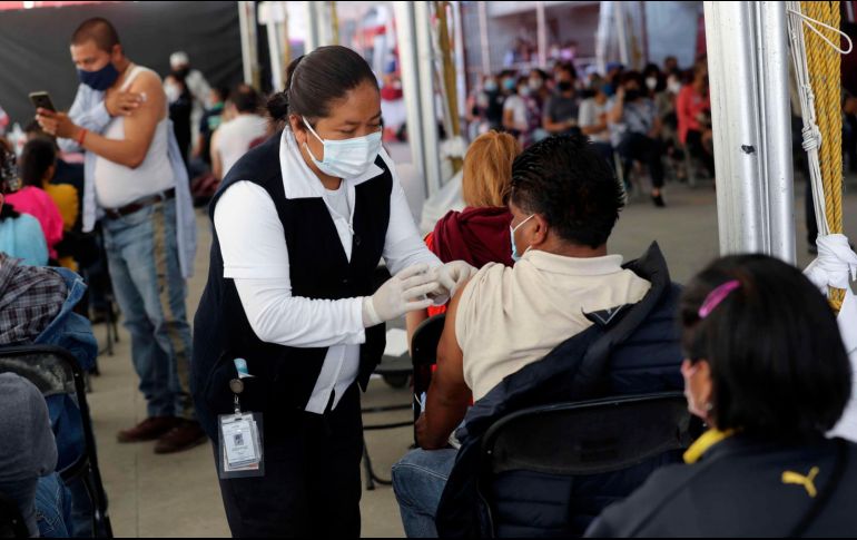 A LA ALTA. Se han elevado las muertes en personas con el rango de edad menores de 50 años. SUN /  EELG