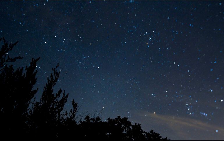 Afirman que el uso de binoculares no es necesario para avistar la lluvia. NTX/ ARCHIVO