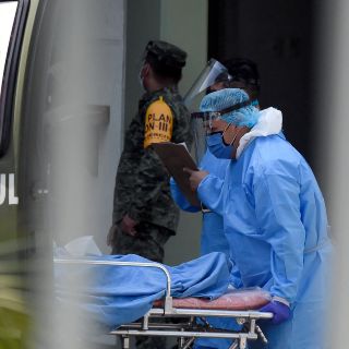 México reporta la mayor cifra de contagios nuevos de COVID desde enero