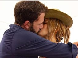 Jennifer y Ben siguieron su viaje en la isla de Capri, Italia este martes. INSTAGRAM / @jlo