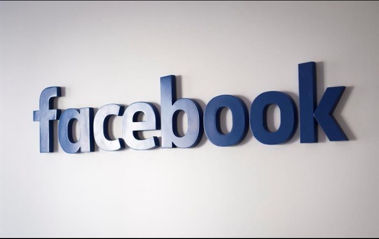 Al 30 de junio, unas tres mil 500 personas en el mundo visitaban en el mes alguna de las cuatro redes y mensajerías del grupo como Facebook, Instagram, WhatsApp y Messenger. EFE/ARCHIVO