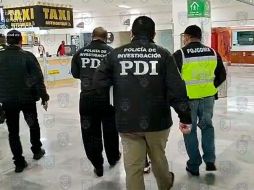 Agentes de la Policía de Investigación de la Fiscalía de CDMX con la colaboración de Interpol México realizaron la detención. TWITTER@FiscaliaCDMX