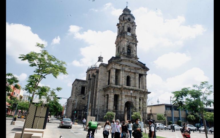 En su mayoría, los daños consisten en grietas, filtraciones y hundimientos, que de acuerdo con los asistentes al recorrido, no han terminado de ser reconocidos por la SCT. EL INFORMADOR/G. Gallo