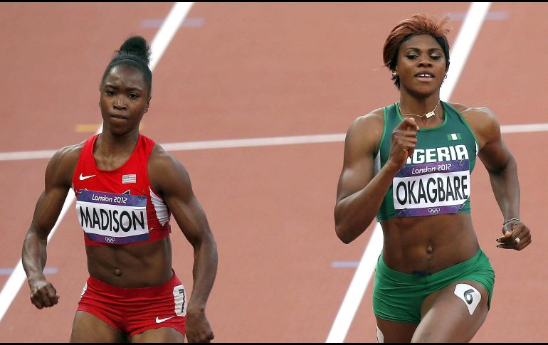 Blessing Okagbaré (DER) una de las aspirantes al título en los 100 metros, no figura en esta lista de vetados. EFE/ARCHIVO