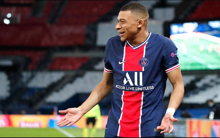 INCIERTO. Kylian Mbappé no ha renovado contrato y se habla de una posible marcha al Real Madrid. ARCHIVO