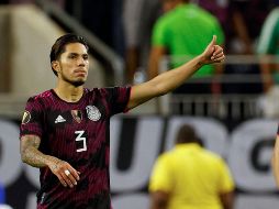 El defensa de Tigres se convirtió en blanco de críticas por fallar un penalti y provocar que Canadá pudiera concretar una anotación. AFP / A. M. Sprecher