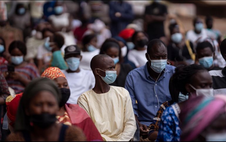 En un mes, las muertes por COVID-19 en África aumentaron 80%. AP/L. Correa