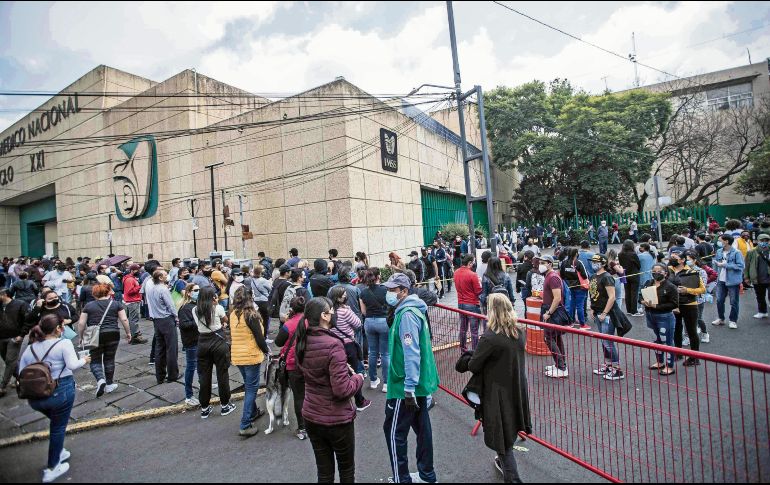 La capital del país vacuna al grupo poblacional de 18 a 29 años. SUN/G. Espinosa