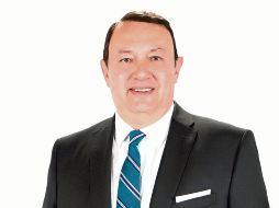 Toño de Valdés. El comentarista participa en “La jugada, Tokio nos une”. ESPECIAL/Televisa