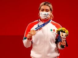 Aremi Fuentes fue la atleta que le dio la tercera medalla a México en los Juegos Olímpicos de Tokio 2020 en halterofilia categoría 76 kilogramos femenil. EFE / J. Méndez