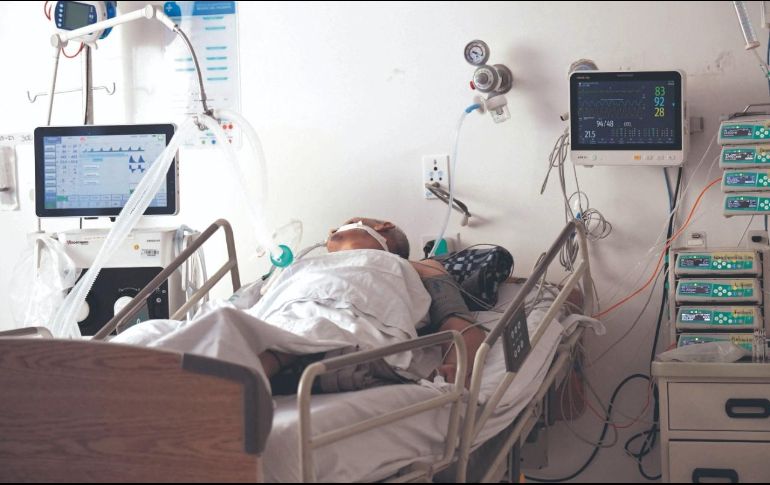 ENFERMOS. Nueve de cada 10 de los hospitalizados por COVID-19 no están vacunados, de acuerdo con el Gobierno federal. EL INFORMADOR
