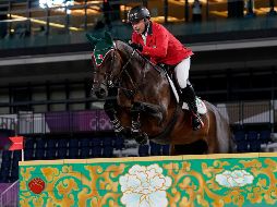 El binomio conformado por Enrique González y ''Chacna'' quedó eliminado al cronometrar 101.53 segundos, tiempo en donde acumuló un total de ocho penalizaciones. AP / C. Kaster