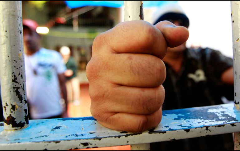 López Obrador anunció el pasado jueves su intención de llevar a cabo esta excarcelación, puesto que, según dijo, el 43% de los 220 mil reos del país están en prisión preventiva sin sentencia. EL INFORMADOR / ARCHIVO
