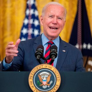 Biden pide la renuncia del gobernador de Nueva York por acusaciones de acoso