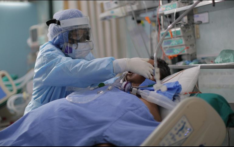 Veinte hospitales de Jalisco están completamente ocupados. EFE/L. González