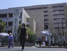 La dificultad para acceder a servicios de salud fue la carencia que más se incrementó a nivel estatal, afectando a 28.2% de la población en el país. EL INFORMADOR/ARCHIVO