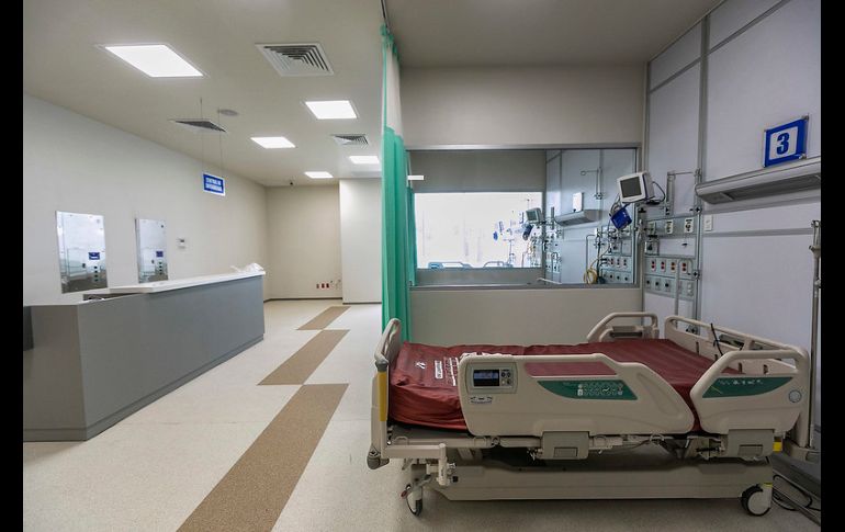 Detallan que los pacientes hospitalizados son personas que no recibieron la vacuna contra COVID-19 o tienen un esquema incompleto y relajaron las medidas de prevención. ESPECIAL/SSJ