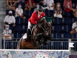El mexicano Enrique González, durante la prueba de salto por equipos. AP / C. Kaster