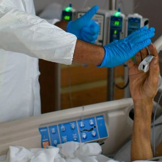 Jalisco pasaría a semáforo rojo por aumento en casos de COVID-19