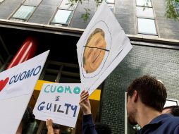 Una protesta en contra del gobernador del estado de Nueva York, Andrew Cuomo, fue registrada el pasado miércoles en Nueva York. EFE/J. Lane