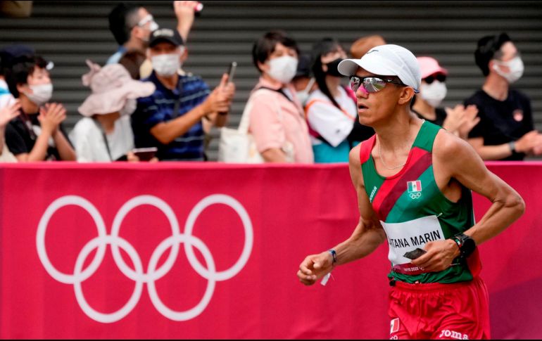 José Luis Santana fue el mexicano mejor posicionado al cruzar la meta en el lugar 56 con un tiempo de dos horas, 21 minutos y 32 segundos. EFE/K. MAYAMA