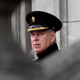 El príncipe Andrés enfrenta una demanda por abuso sexual