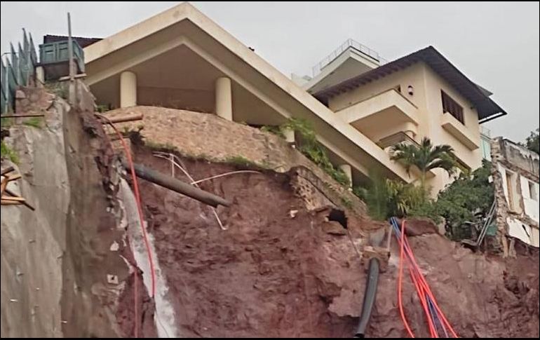 La causa del percance hasta el momento no ha sido informada. ESPECIAL