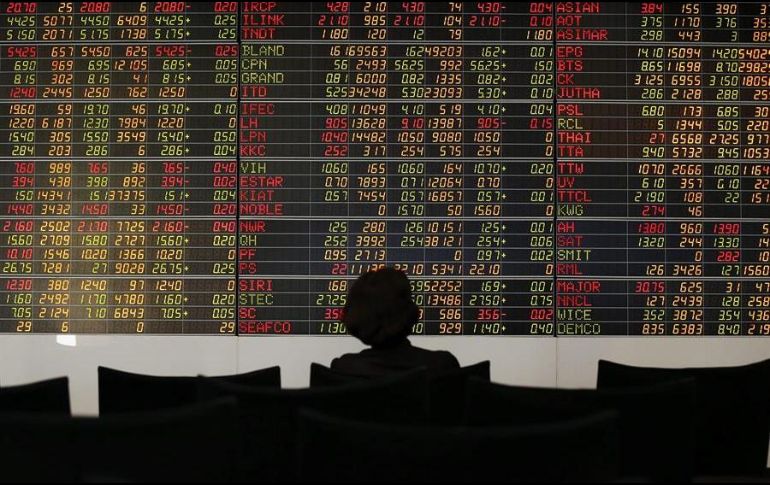 El parqué neoyorquino se animó tras conocerse que la inflación anual en EU se mantuvo en el 5.4 % en julio. EFE/ARCHIVO