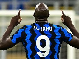 FIGURA. Romelu Lukaku marcó 30 goles la temporada pasada con el Inter y le valió para proclamarse campeón de la Serie A. AFP/M. MEDINA