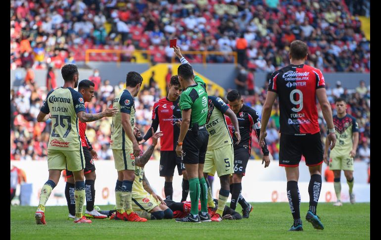 MOMENTO CLAVE. A partir de la expulsión de Emmanuel Aguilera a los 56 minutos, las Águilas mostraron su mejor versión y consiguieron el único tanto del encuentro. IMAGO7
