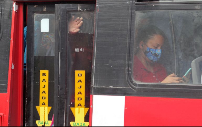 Los casos activos en Jalisco pasaron de 10 mil 393 a nueve mil 638, mientras que las defunciones confirmadas fueron 189, a comparación de la semana anterior, cuando hubo 285. EL INFORMADOR / ARCHIVO