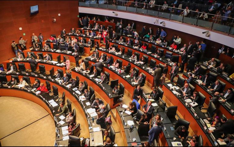 Senadoras como Nancy de la Sierra, del Partido del Trabajo (PT), y la priista Claudia Ruiz Massieu abandonaron la sesión. NTX/ARCHIVO