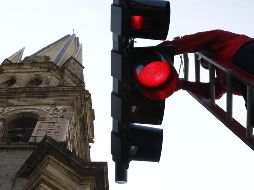 Priorizan semáforos en lugar de obras para agilizar vialidad