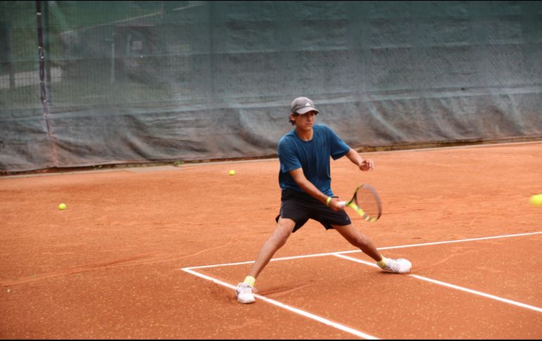 Pacheco dejó sin ninguna oportunidad a su contrincante y se impuso 6-0 y 6-1. ESPECIAL