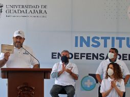 El rector de la UdeG, Ricardo Villanueva, dijo que con el envío de las firmas se busca entablar un diálogo con el Gobierno del Estado para que se impulse tanto el Museo de Ciencias Ambientales como el Hospital Civil de Tonalá. EL INFORMADOR/A. Camacho